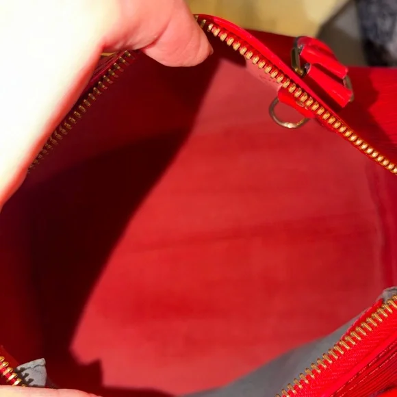 Louis Vuitton Castillian Red Epi speedy 25 rare excellent condition vintage - Picture 8 of 13